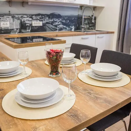 Apartamento Tobacna White *