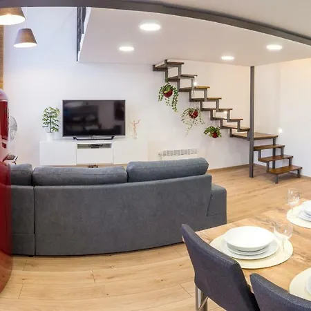 Tobacna White Apartment Ljubljana